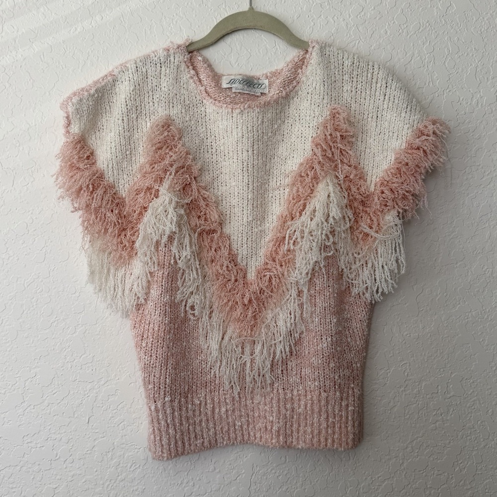 Vintage Womens 80s Sideffects Sweater Top Hand Crochet Shaggy Fringe Pink White